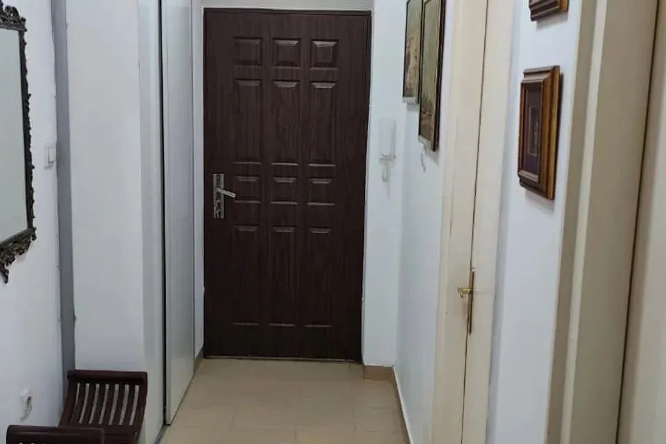Prodaja, dvosoban stan, 64m², Centar, Podgorica