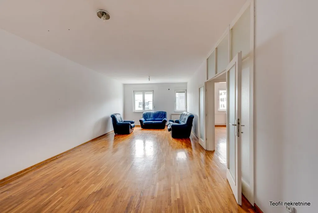 Prodaja, dvosoban stan, 66m², Novi Beograd Sve Podlokacije, Beograd