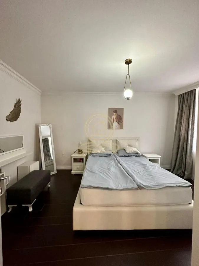 Rent, two bedroom apartment, 65m², Savski Venac, Beograd