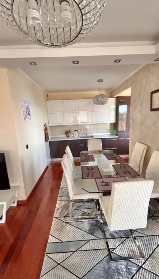 Sale, two bedroom apartment, 120m², Vidikovac, Budva
