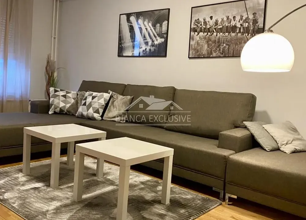 Prodaja, dvosoban stan, 60m², Belvil, Beograd