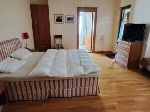 Sale, house, 300m², Kuljače, Budva - image 9