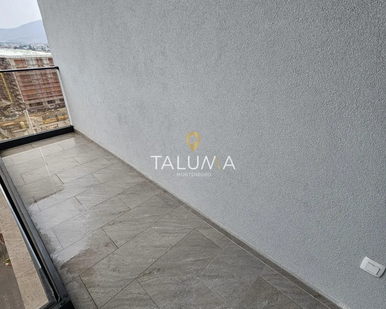 Izdavanje, stan, 269m², Stari Aerodrom, Podgorica