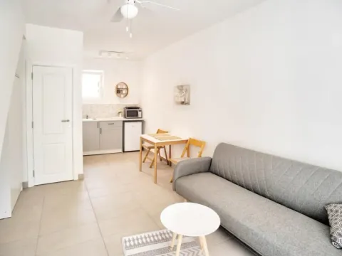 Sale, two bedroom apartment, 124m², Baošići, Herceg Novi - image 5