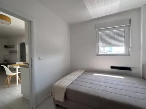 Izdavanje, jednosoban stan, 34m², Topličin venac, Beograd - image 9