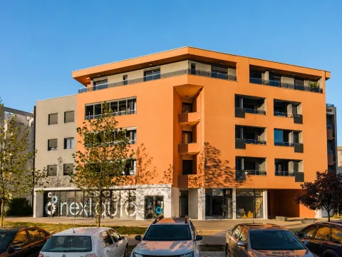 Rent, two bedroom apartment, 67m², Blok 9, Podgorica - image 20