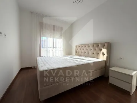 Izdavanje, jednosoban stan, 54m², Master Kvart, Podgorica - image 7