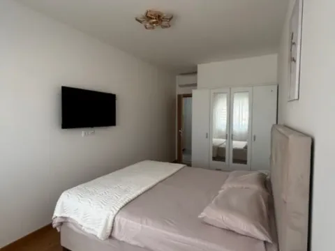 Rent, two bedroom apartment, 71m², New City, Podgorica - image 5