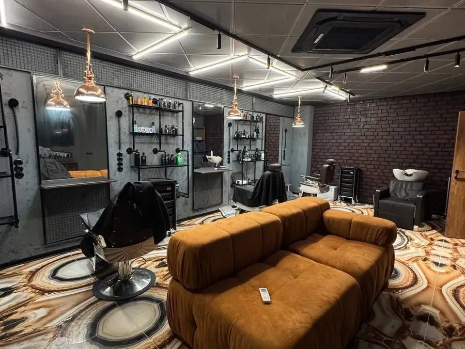 Rent, office space, 150m², Rafailovići, Budva
