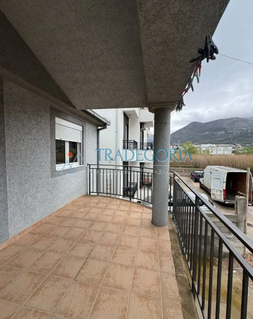 Prodaja, kuća, 211m², Bar, Crna Gora