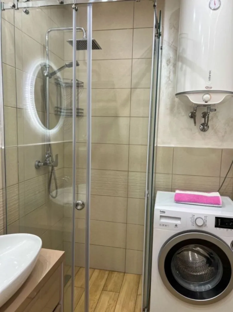 Rent, two bedroom apartment, 69m², Centar, Budva