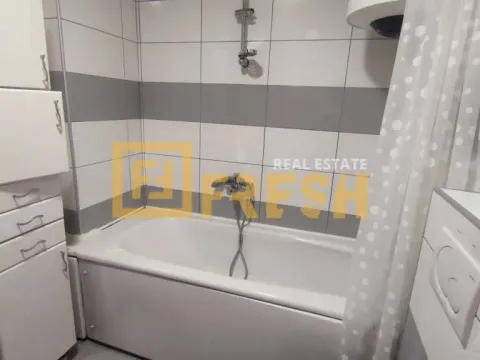 Izdavanje, dvosoban stan, 72m², City Kvart, Podgorica - image 13