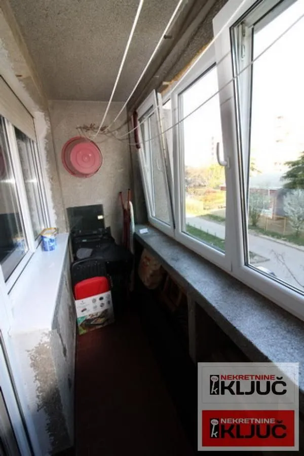 Prodaja, dvosoban stan, 63m², Bulevar Oslobodjenja, Novi Sad Sve Podlokacije
