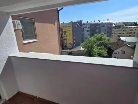 Rent, four bedroom apartment, 78m², Centar, Novi Sad - image 13