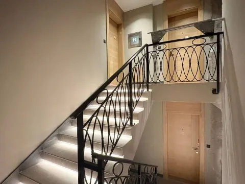 Prodaja, trosoban stan, 96m², Tivat, Crna Gora - image 21