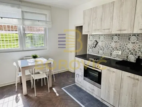 Prodaja, dvosoban stan, 42m², Karaburma, Palilula Sve Podlokacije - image 5