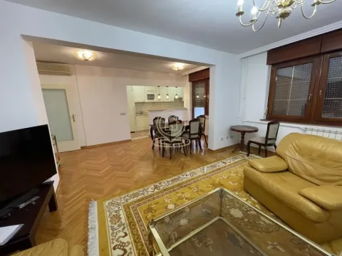 Rent, four bedroom apartment, 101m², Bul Kralja Aleksandra, Zvezdara Sve Podlokacije - image 7