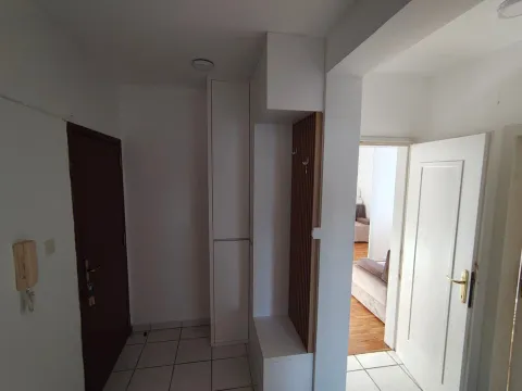 Rent, three bedroom apartment, 60m², Ilino, Bar - image 6