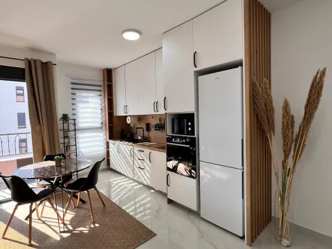 Sale, two bedroom apartment, 56m², Čeluga, Bar - image 11