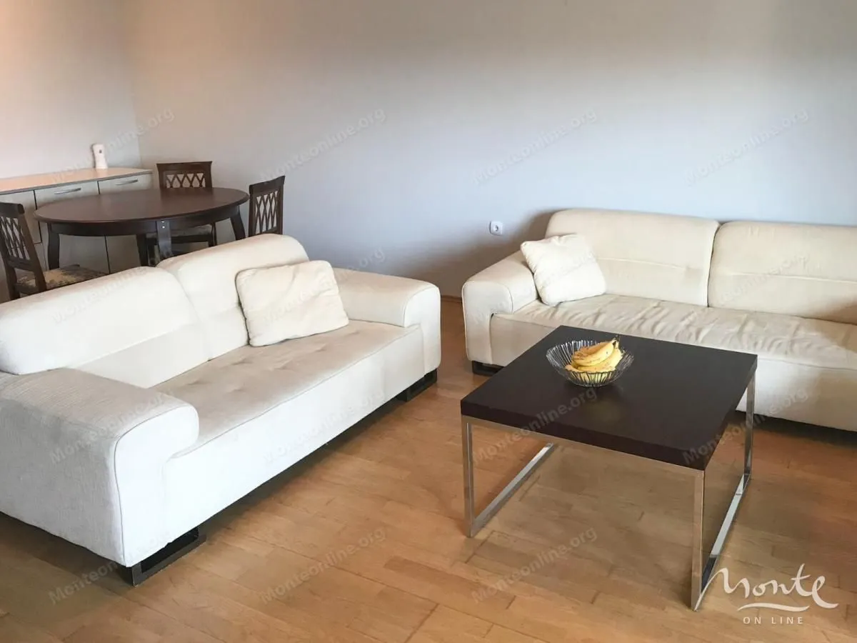 Sale, two bedroom apartment, 84m², Petrovac, Budva