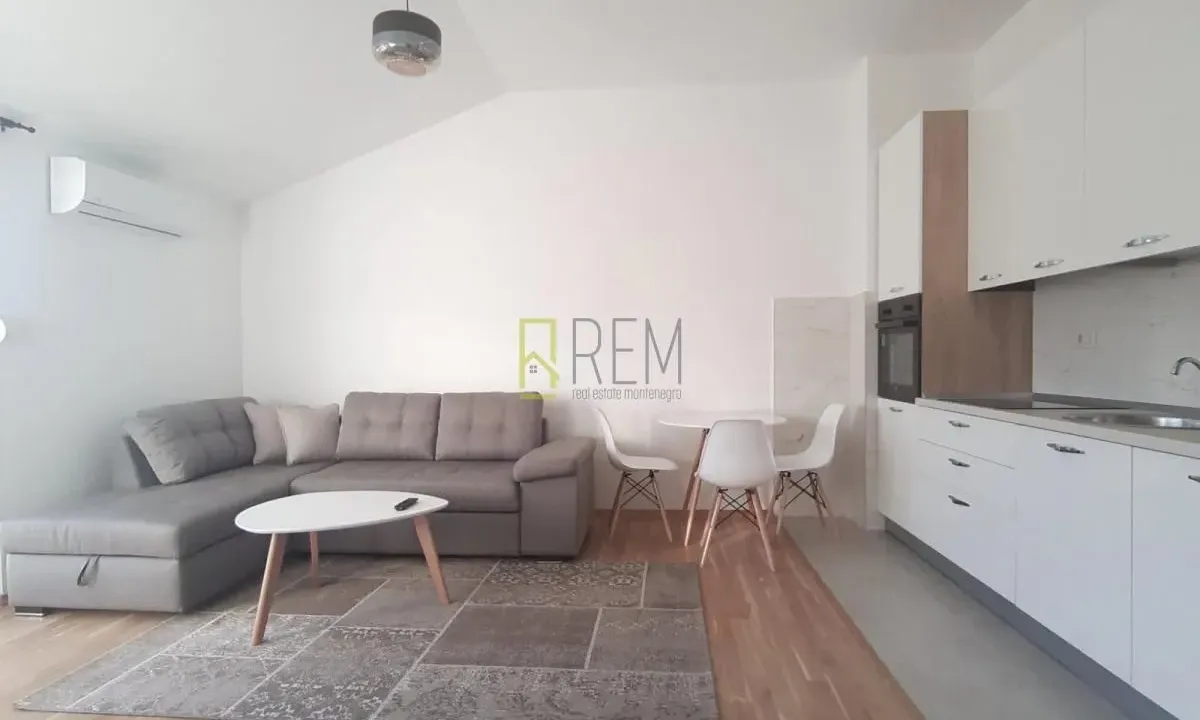 Sale, one bedroom apartment, 45m², Blok 9, Podgorica