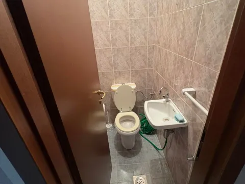 Sale, two bedroom apartment, 103m², Stari Aerodrom, Podgorica - image 8