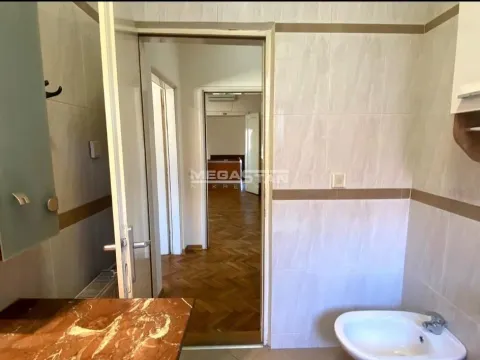 Prodaja, kuća, 161m², Bogoslovija, Palilula Sve Podlokacije - image 10