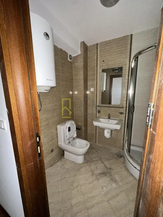 Prodaja, dvosoban stan, 69m², Momišići, Podgorica
