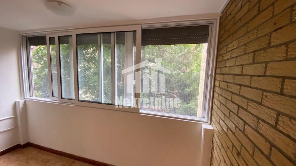 Izdavanje, trosoban stan, 93m², Stari Košutnjak, Rakovica