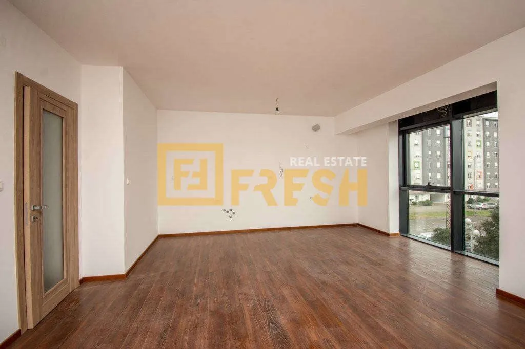 Rent, three bedroom apartment, 106m², Master Kvart, Podgorica
