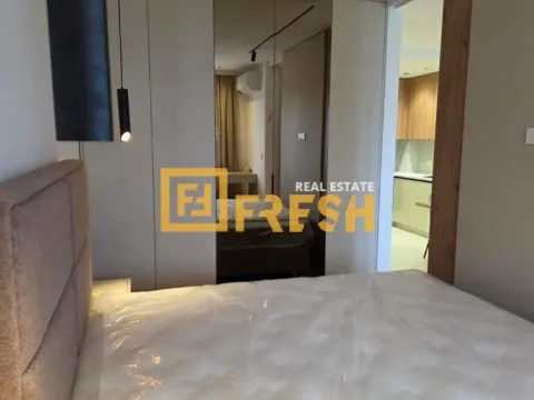 Rent, one bedroom apartment, 43m², Tološi, Podgorica - image 11