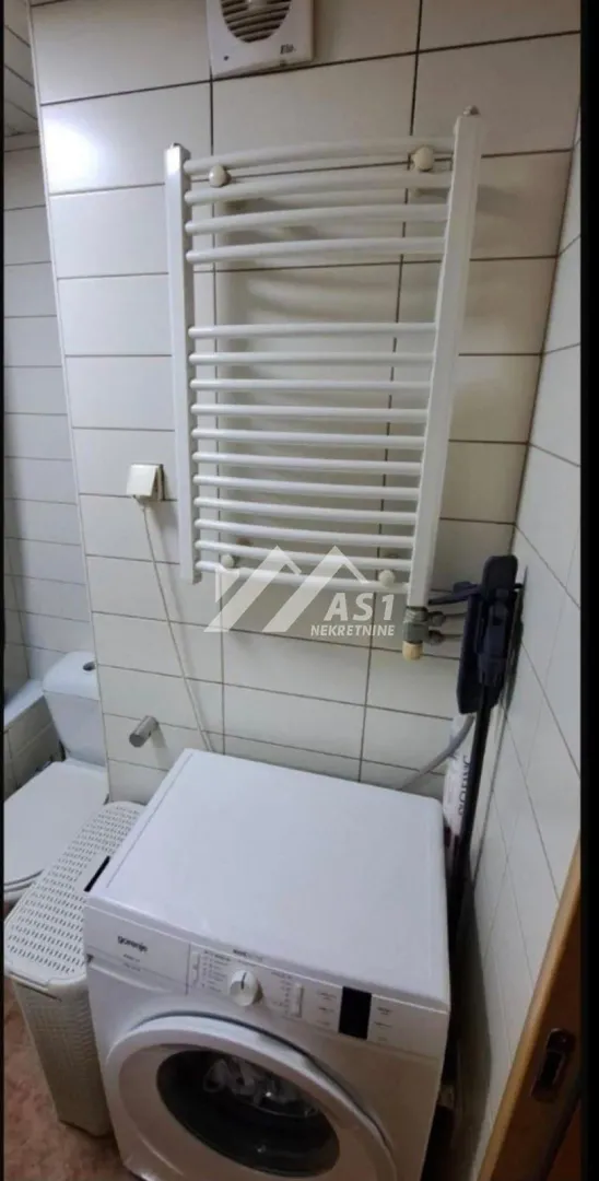 Izdavanje, jednosoban stan, 31m², Liman 4, Novi Sad Sve Podlokacije