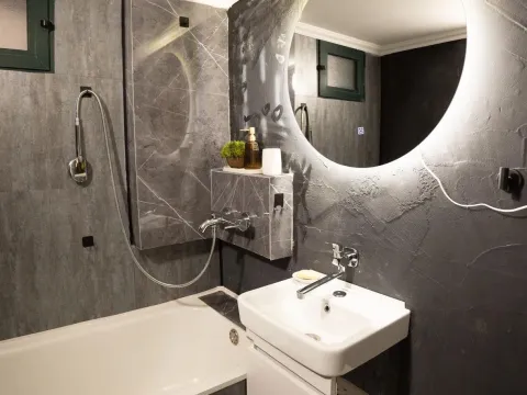 Rent, house, 80m², Zagorič, Podgorica - image 18