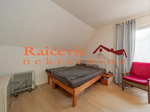 Prodaja, kuća, 283m², Begaljica, Grocka - image 18