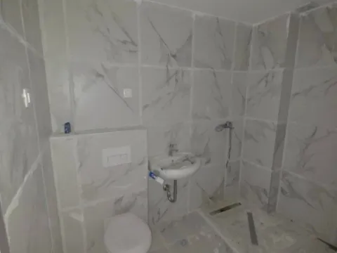 Prodaja, jednosoban stan, 42m², Zabjelo, Podgorica - image 4