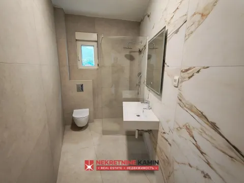 Sale, two bedroom apartment, 65m², Centar, Budva - image 10