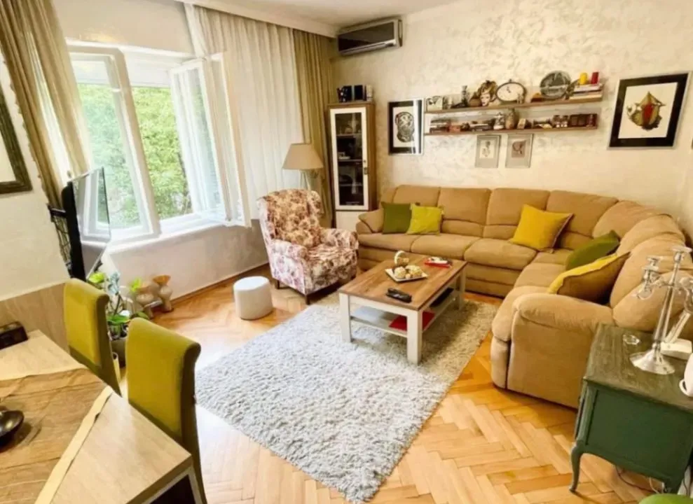 Izdavanje, jednosoban stan, 55m², Centar, Podgorica