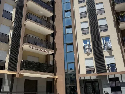 Izdavanje, garsonjera, 31m², Ljubović, Podgorica - image 10