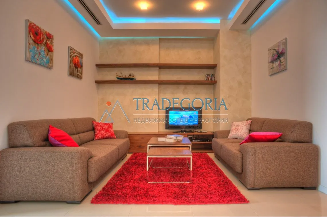 Prodaja, dvosoban stan, 112m², Budva, Crna Gora