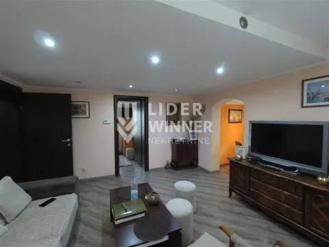 Prodaja, kuća, 214m², Zvezdarska Šuma, Zvezdara Sve Podlokacije - image 18