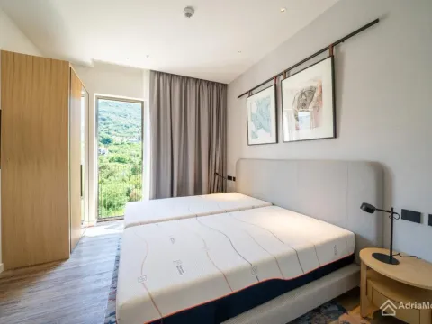 Sale, two bedroom apartment, 91m², Porto Montenegro, Tivat - image 16