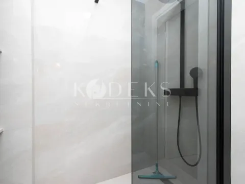 Rent, two bedroom apartment, 77m², 1 maj, Podgorica - image 11