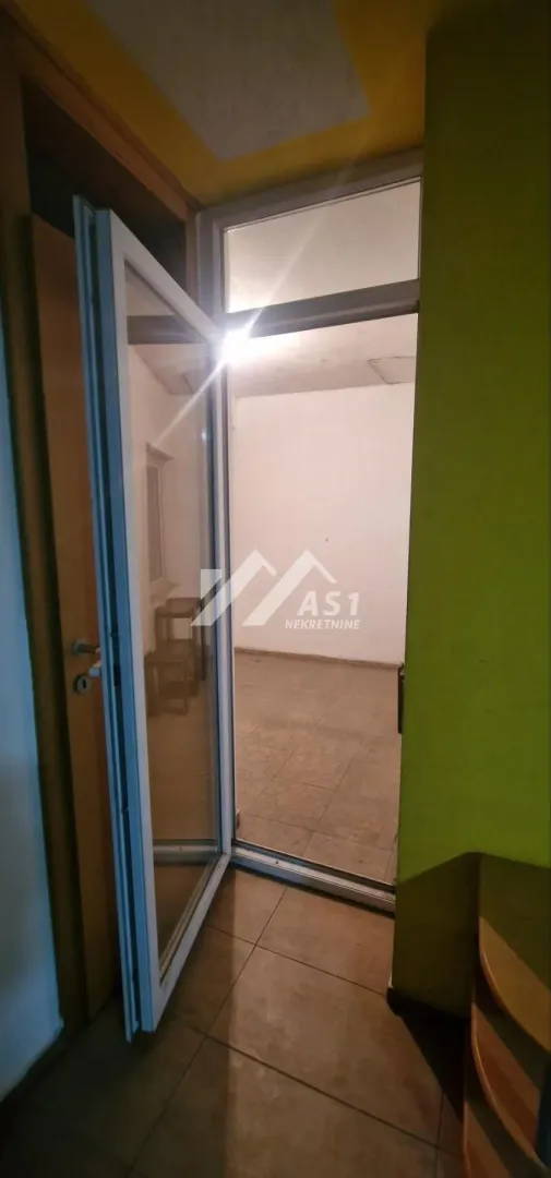 Izdavanje, dvosoban stan, 55m², Petrovaradin, Novi Sad