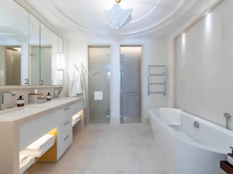 Prodaja, jednosoban stan, 81m², Porto Montenegro, Tivat - image 9