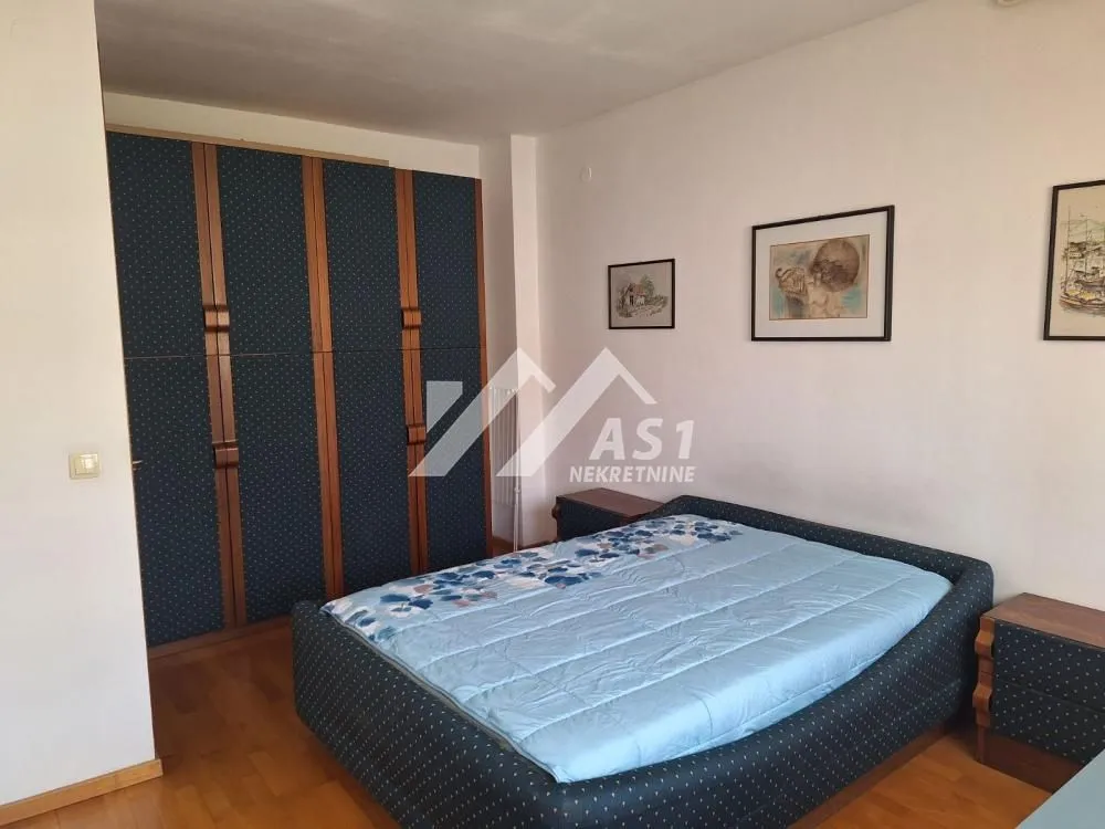 Izdavanje, dvosoban stan, 58m², Novi Sad Sve Podlokacije, Novi Sad