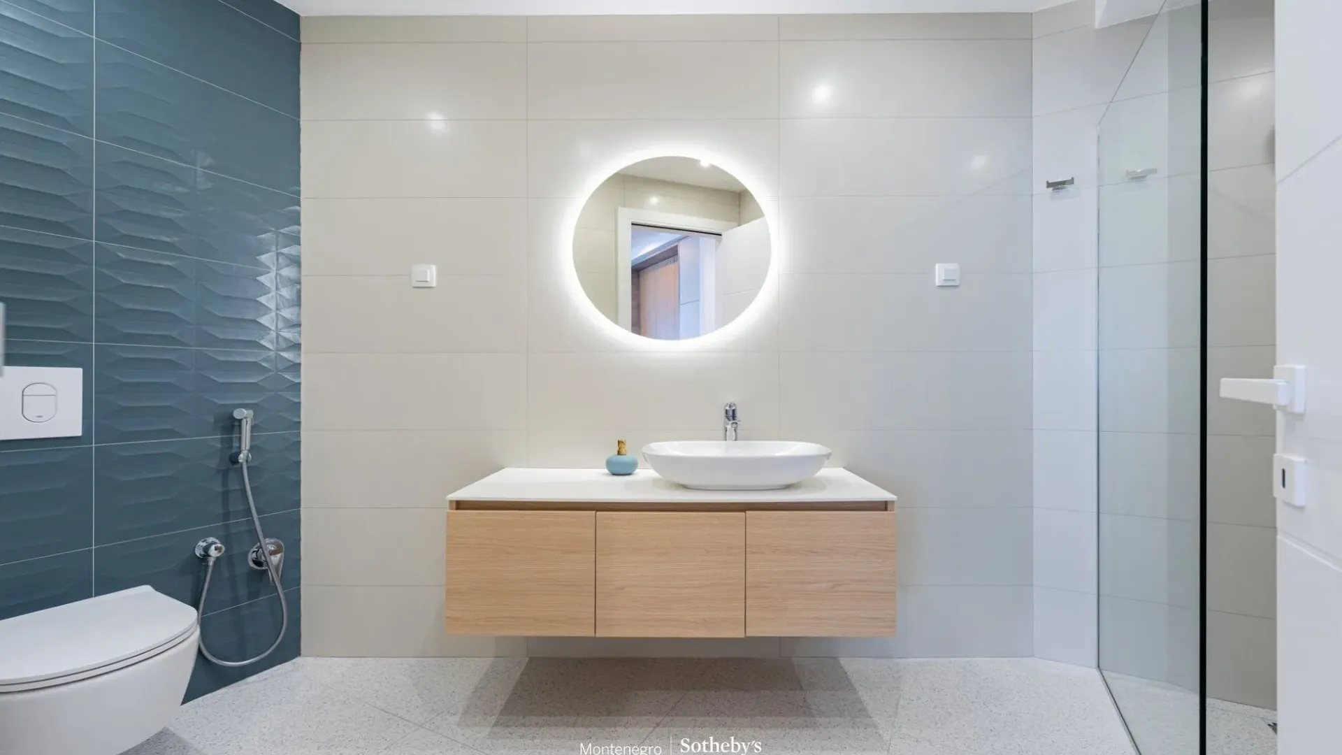Prodaja, jednosoban stan, 69m², Bečići, Budva