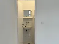 Izdavanje, poslovni prostor, 14m², Centar, Tivat - image 6