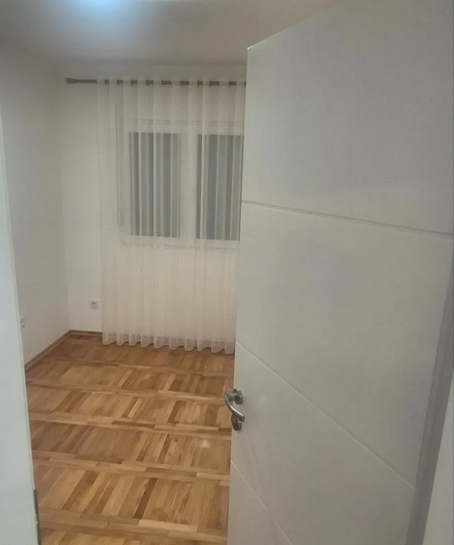 Rent, two bedroom apartment, 64m², Stari Aerodrom, Podgorica