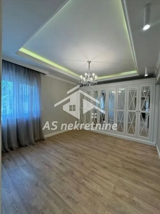 Rent, apartment, 215m², Savski Venac, Beograd
