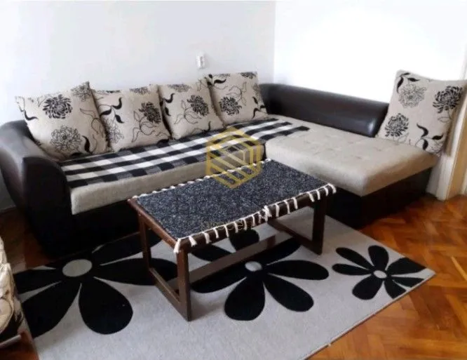 Izdavanje, garsonjera, 27m², Centar, Podgorica